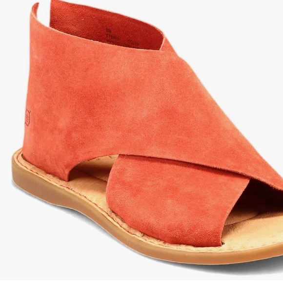 BORN IWA Red Suede Women's Sandals New in Box - Picture 5 of 5